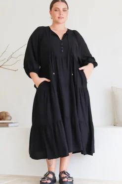 Kamali Midi Dress - Batwing Sleeve Smock Dress with Lace Detailing in Black><noscript><img width=