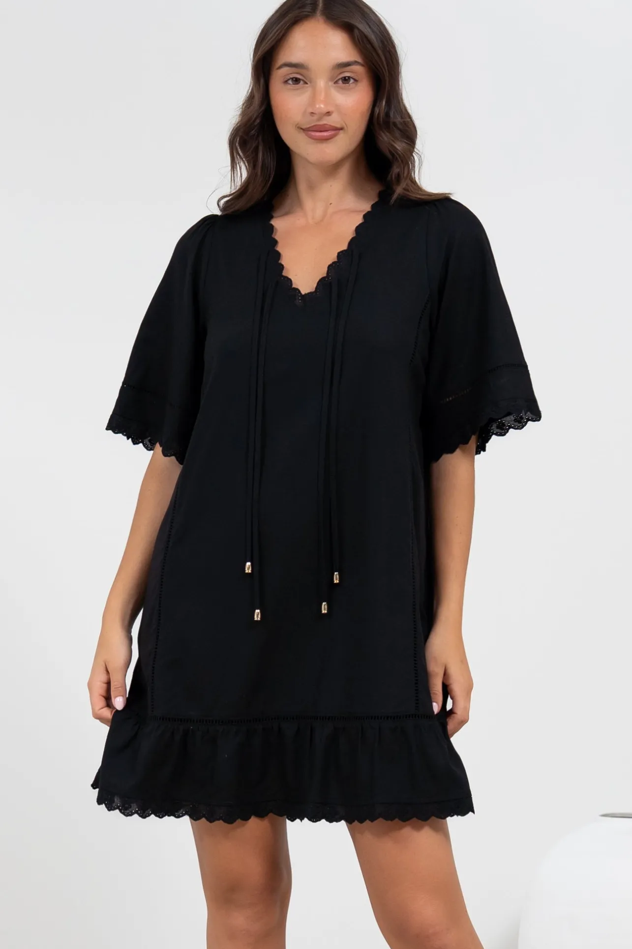 Kiki Mini Dress - V-Neck Shift Dress with Scallop Lace Hemlines in Black>Salty Crush