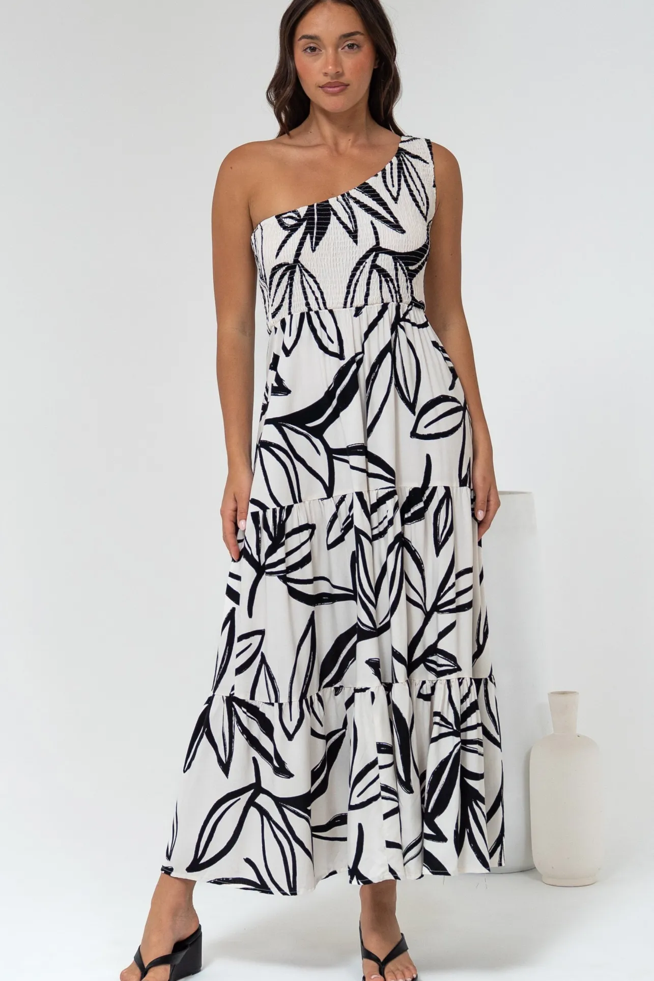 Kleo Midi Dress - One Shoulder Elasticated Bodice A-Line Dress in Halsey Print>Salty Crush Hot