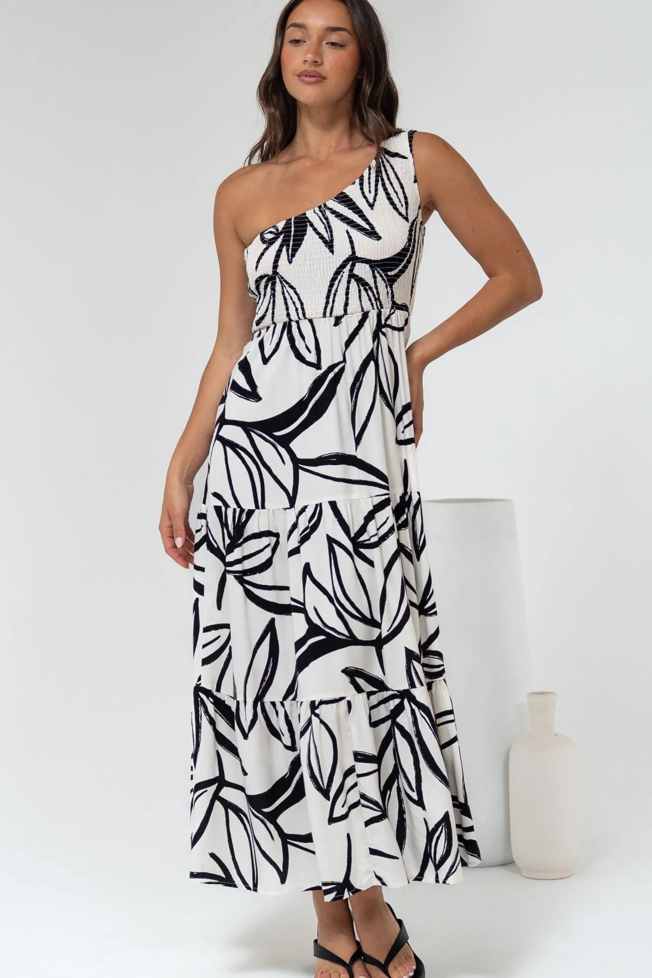 Kleo Midi Dress - One Shoulder Elasticated Bodice A-Line Dress in Halsey Print>Salty Crush Hot