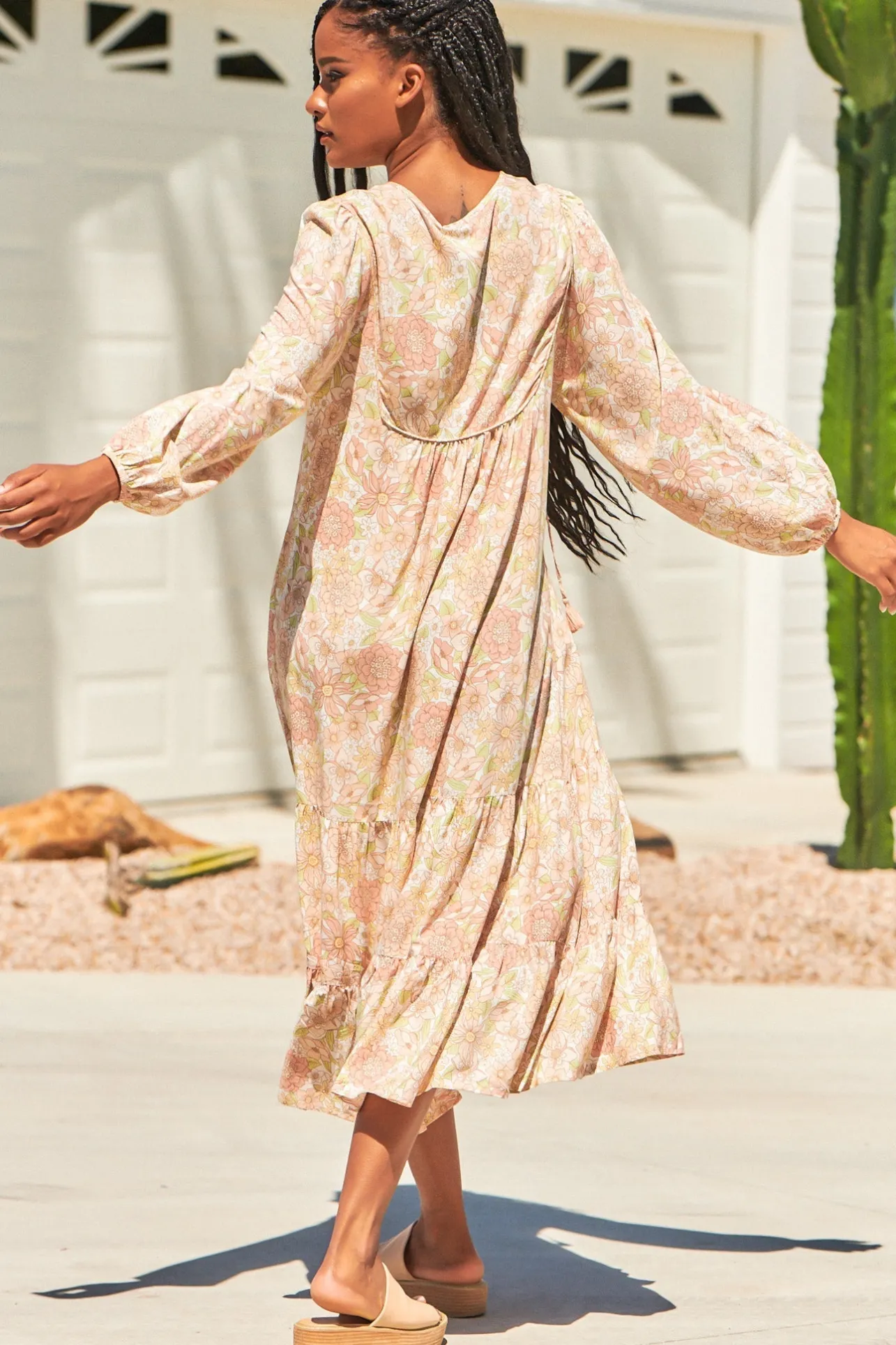 Liliana Midi Dress - V Neckline with Long Sleeves with Elastic Cuffs Dress in Tigerlily Print>Jaase Discount