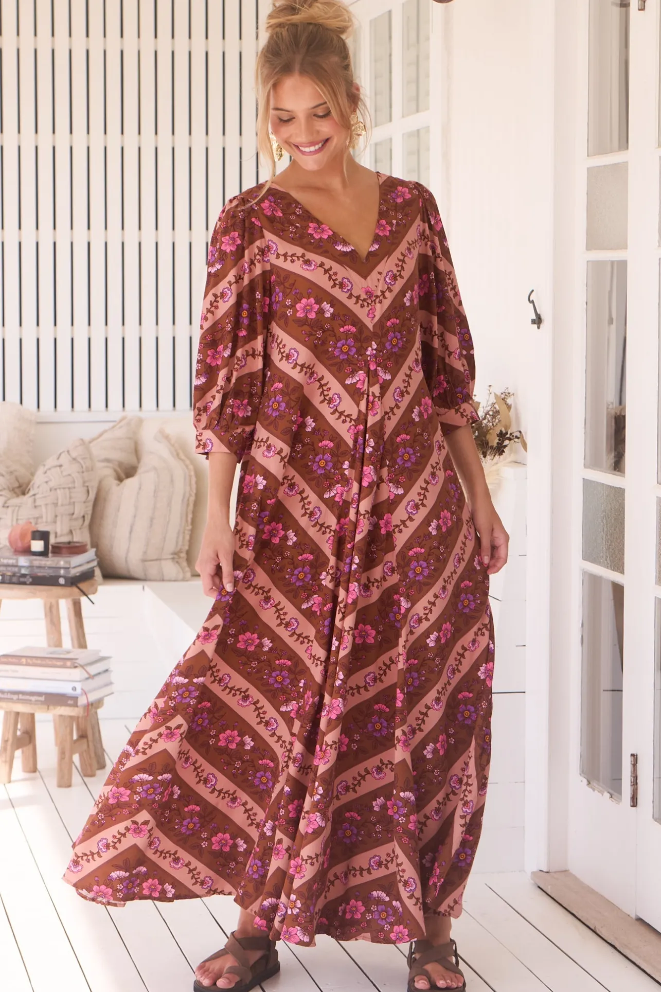 London Maxi Dress - Balloon Sleeve Shift Dress in Savanna Print>Jaase Outlet