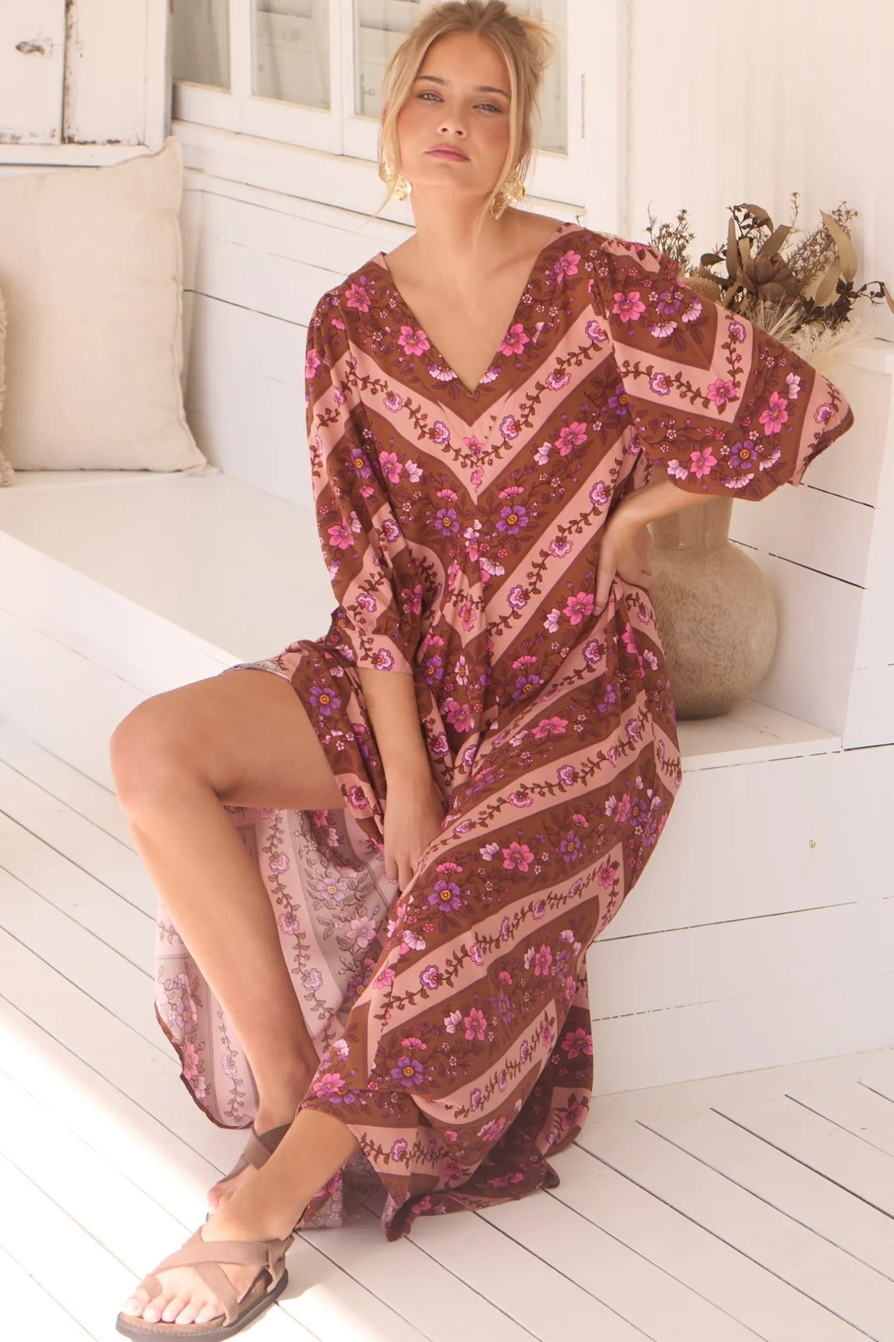 London Maxi Dress - Balloon Sleeve Shift Dress in Savanna Print>Jaase Outlet