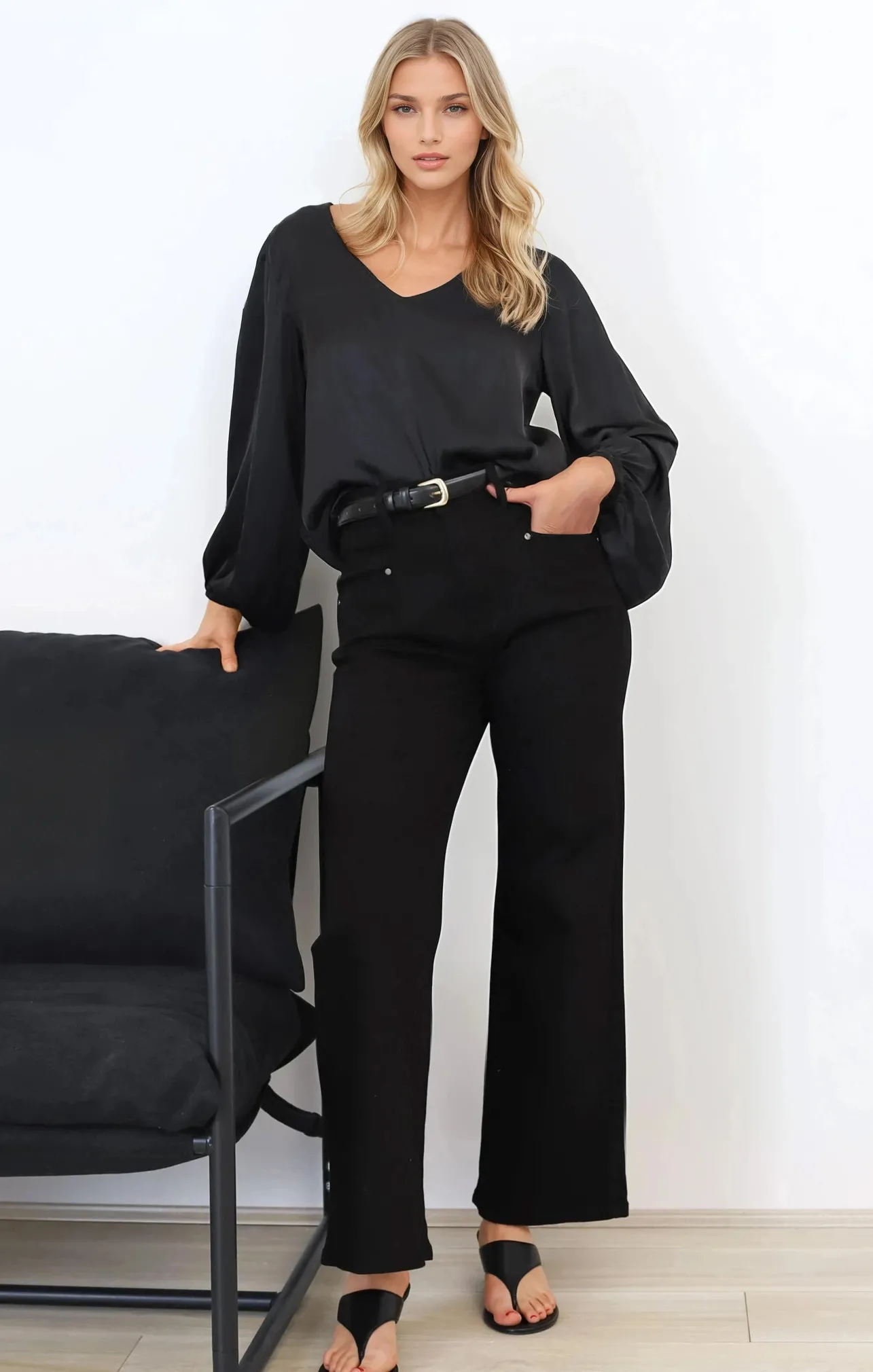 Morgana Blouse - Soft V-Neckline Pull Over Top with Balloon Sleeves in Black>Salty Crush