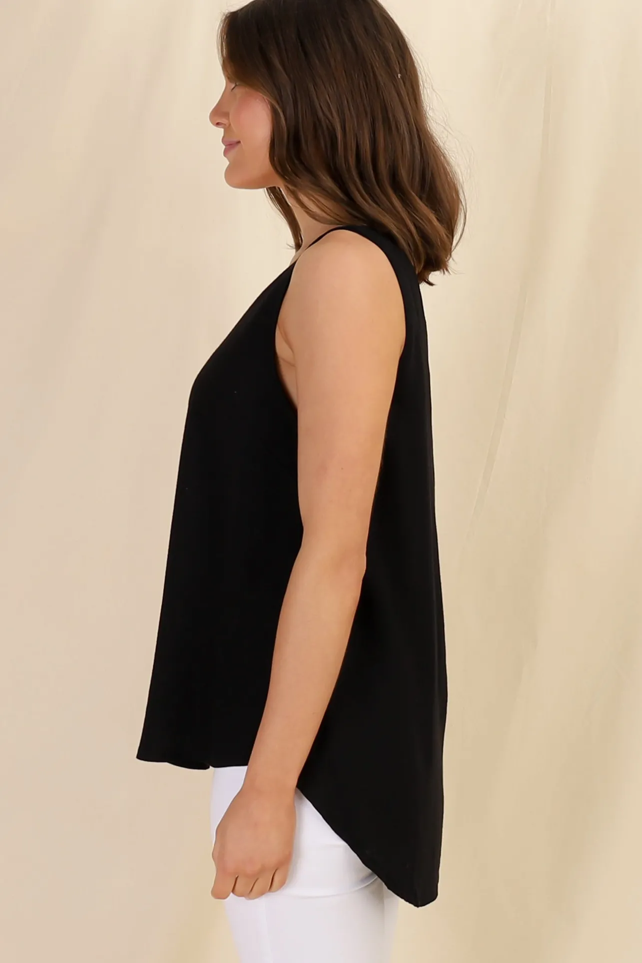 Neide Top - High Low Scoop Hem Sleeveless Top in Black>Salty Crush Sale