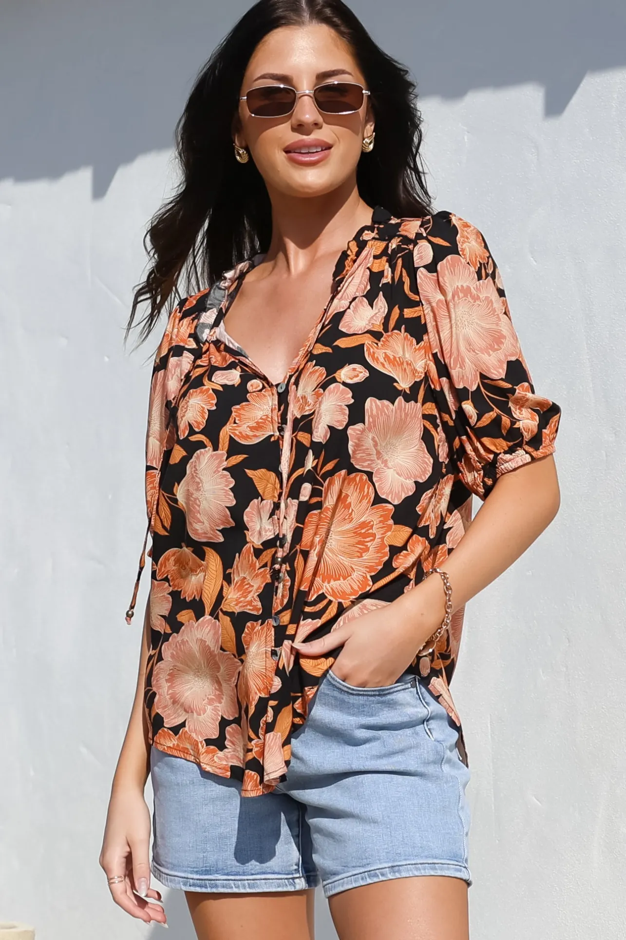 Neo Blouse - High Frill Collar Button Down Shirt in Yasmin Print Black>Salty Crush