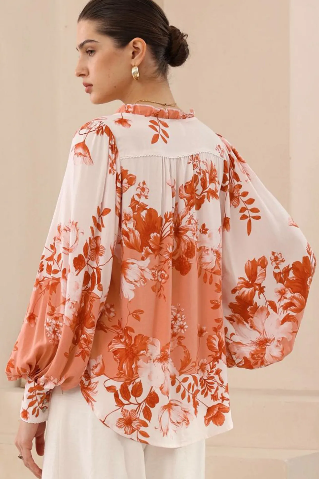 Perrio Blouse - Frill Collar Button Down Balloon Sleeve Shirt in Eryn Print>Salty Crush Discount