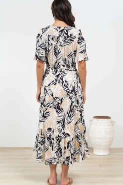 Phinny Maxi Dress - V-Neck Tiered Dress with Pull Tie Waist in Chicago Print><noscript><img width=