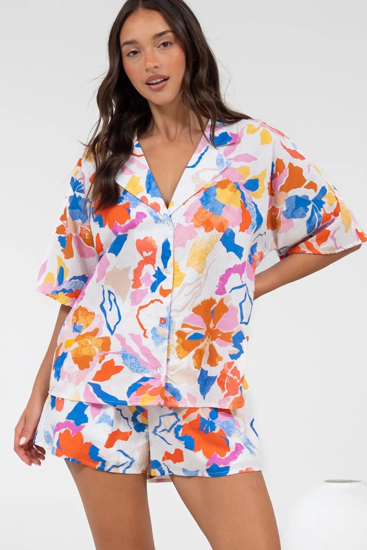 Remira Shirt - Collared Boxy Cut Short Sleeve Shirt in Isadora Print>Salty Crush Best