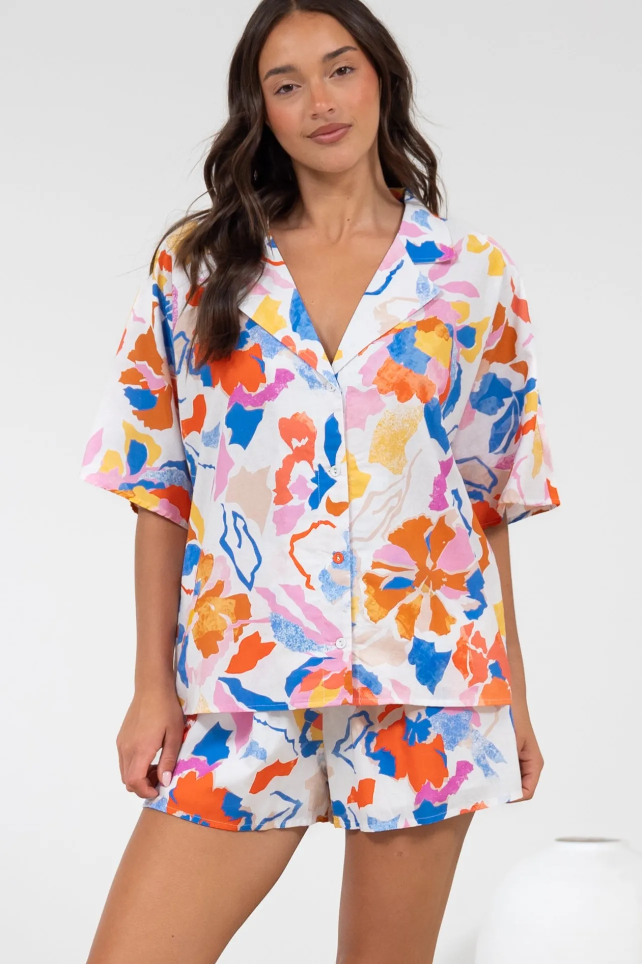 Remira Shirt - Collared Boxy Cut Short Sleeve Shirt in Isadora Print>Salty Crush Best
