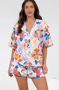 Remira Shirt - Collared Boxy Cut Short Sleeve Shirt in Isadora Print><noscript><img width=