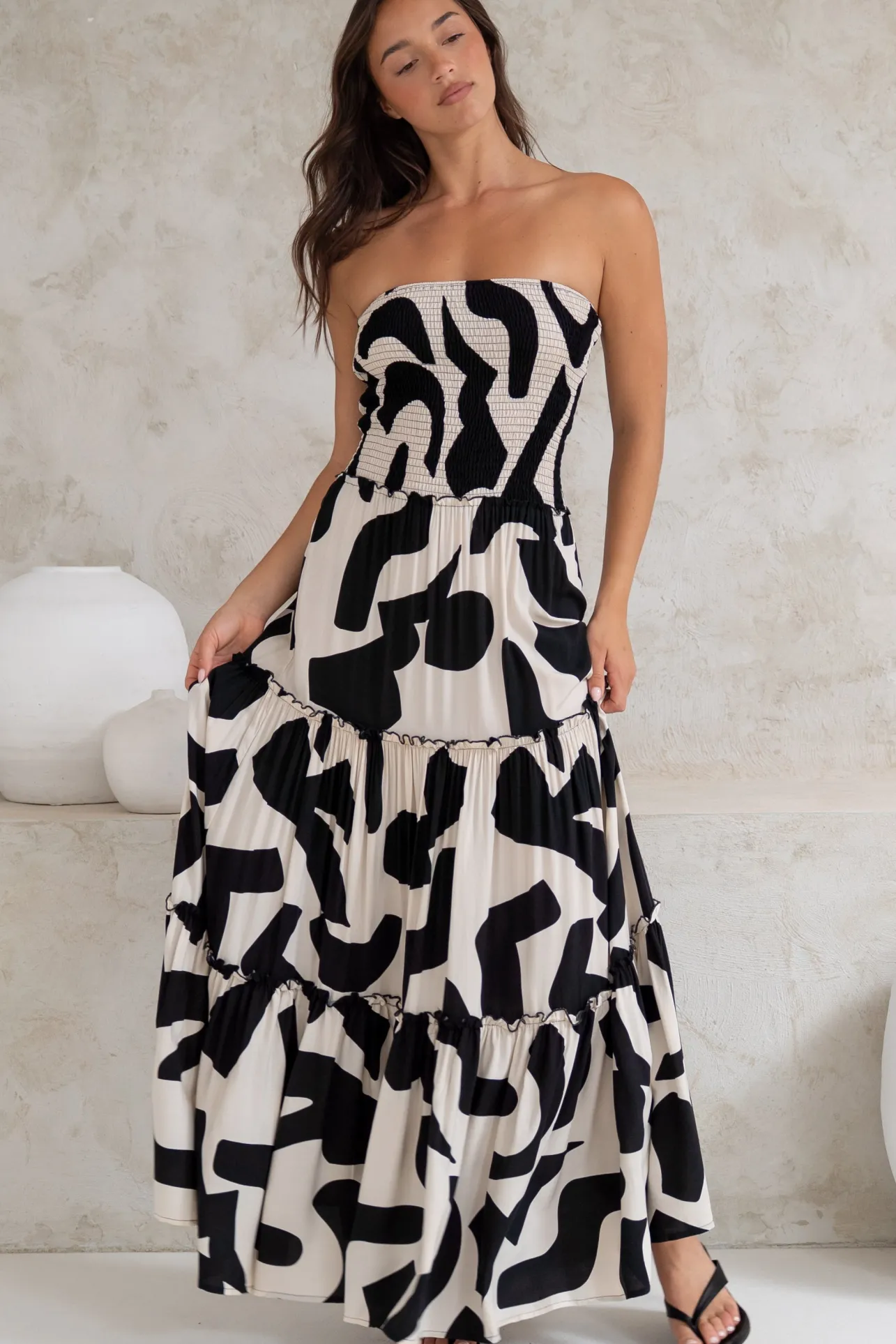 Rhea Maxi Dress - Strapless Ruffle Spliced Tiered Dress in Halsey Print>Salty Crush Sale