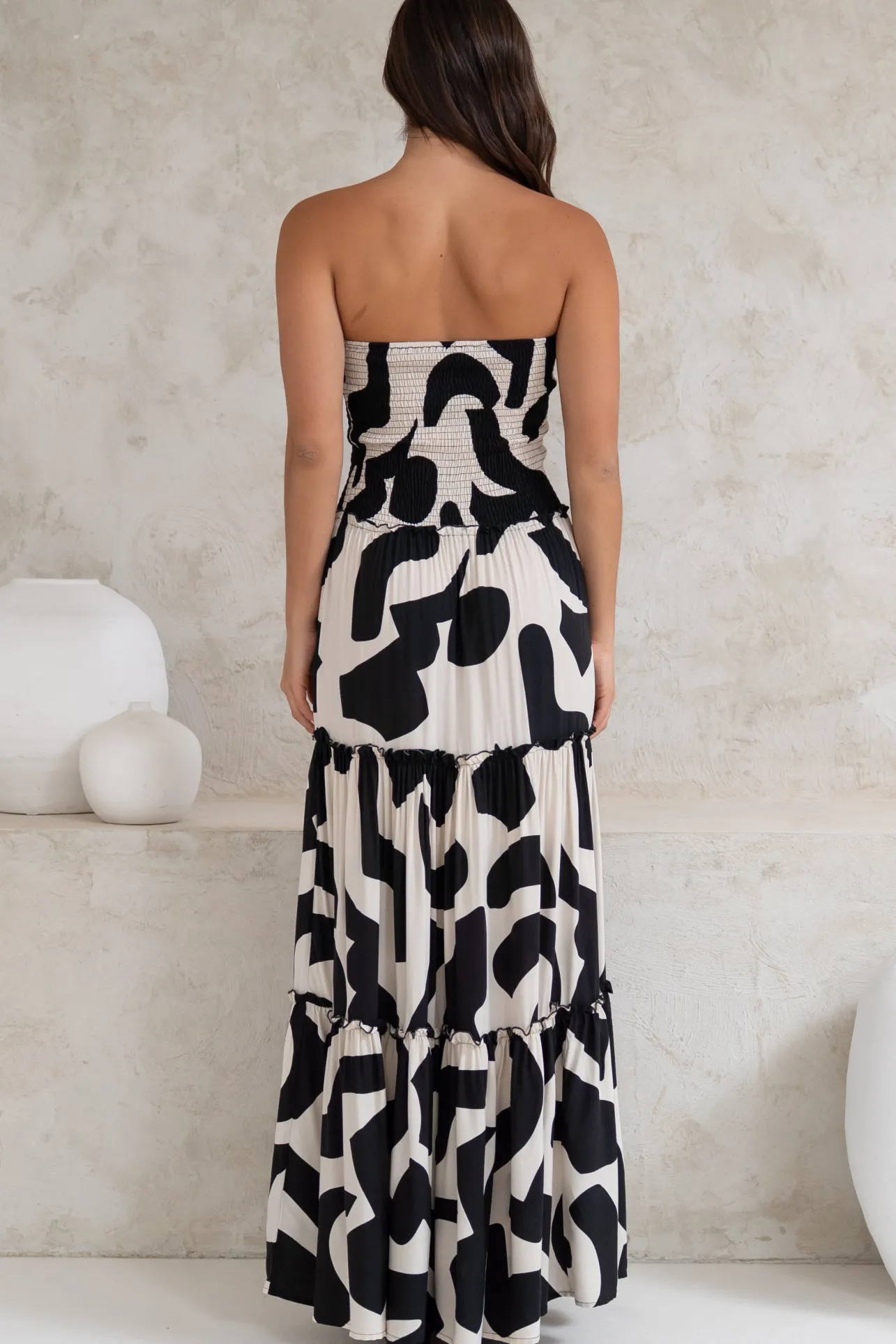 Rhea Maxi Dress - Strapless Ruffle Spliced Tiered Dress in Halsey Print>Salty Crush Sale