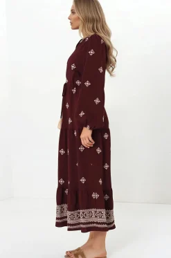 Rylie Maxi Dress - Embroidered Long Sleeve Dress with Pull Tie Waist in Vesper Print Wine><noscript><img width=