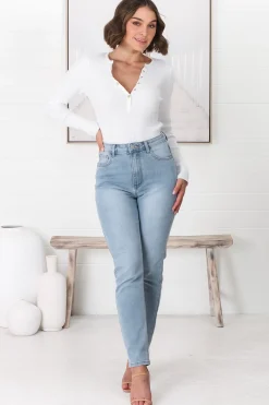 Rynn Jeans - High Waisted Mom Jean in Light Wash Denim><noscript><img width=