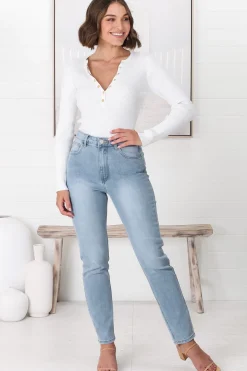 Rynn Jeans - High Waisted Mom Jean in Light Wash Denim><noscript><img width=
