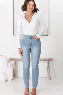 Rynn Jeans - High Waisted Mom Jean in Light Wash Denim><noscript><img width=