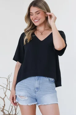 Shandy Top - V-Neck Boxy High Low Top with Short Sleeves in Black><noscript><img width=