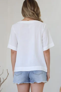 Shandy Top - V-Neck Boxy High Low Top with Short Sleeves in White><noscript><img width=