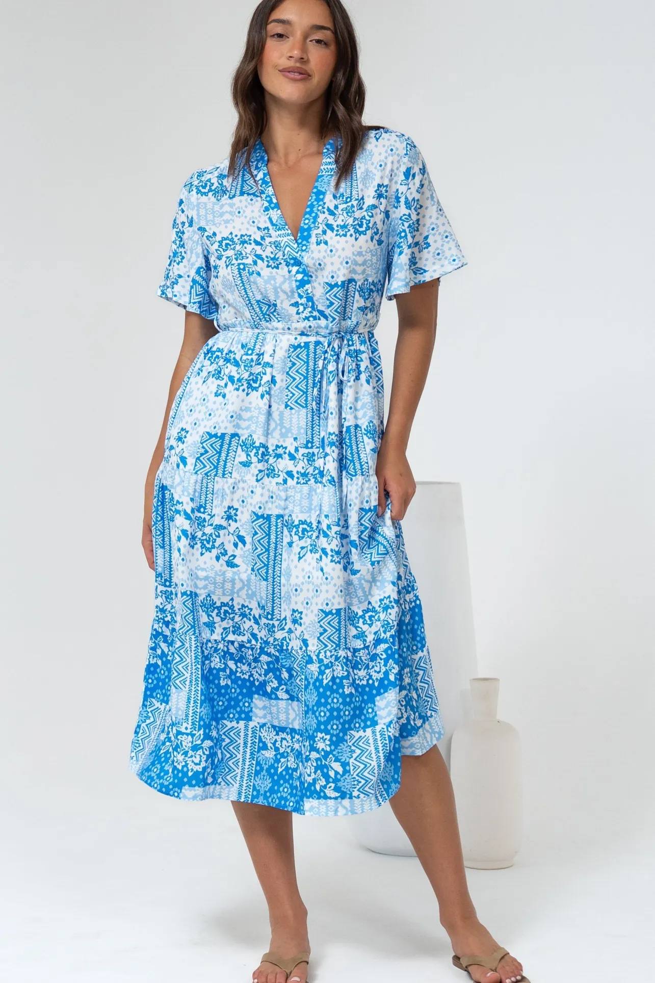 Sharni Midi Dress - V-Neck Shift Dress with Waist Tie in Hilton Print Blue>Salty Crush Online