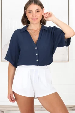 Shelly Shirt - Linen Collared Button Down Shirt in Navy><noscript><img width=