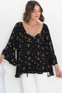 Shilo Top - V-Neck Smock Top with 3/4 Flute Sleeves in Melany Print Black><noscript><img width=