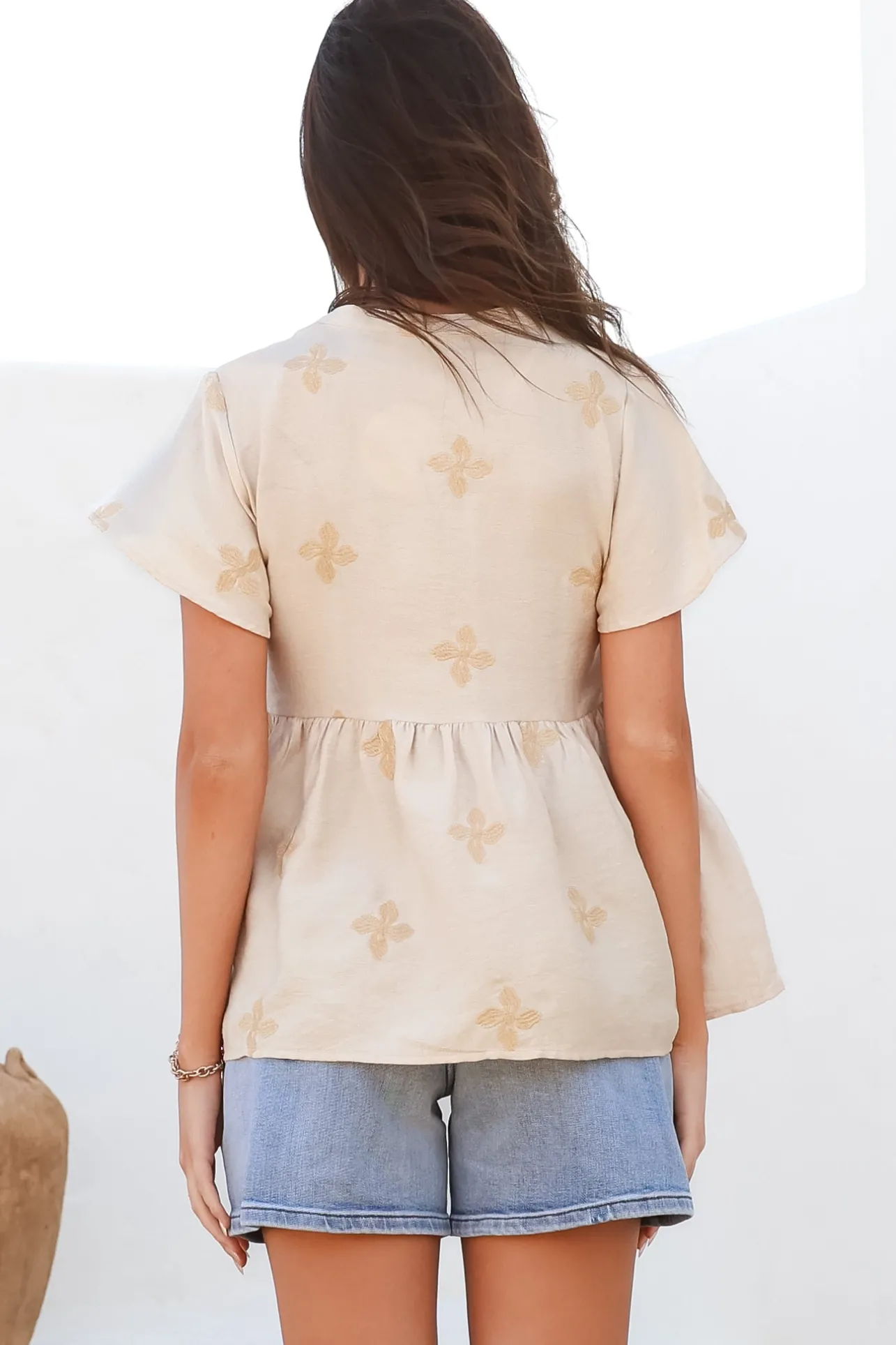 Siempre Top - Mandarin Collar Peplum Hem Top in Gigi Print Beige>Salty Crush Sale