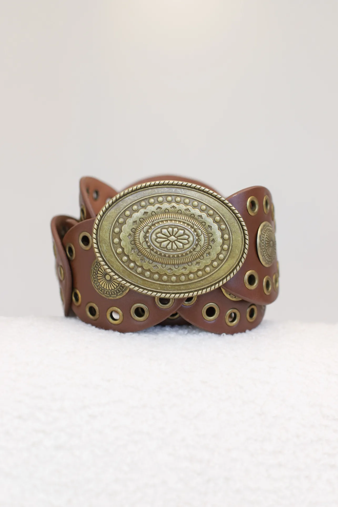 Slate Rivet Gold Buckle Belt - Brown>Salty Crush New