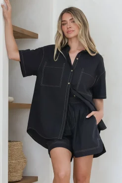 Steele Shirt - Collared Button Down Shirt with Contrast Stitching in Black><noscript><img width=