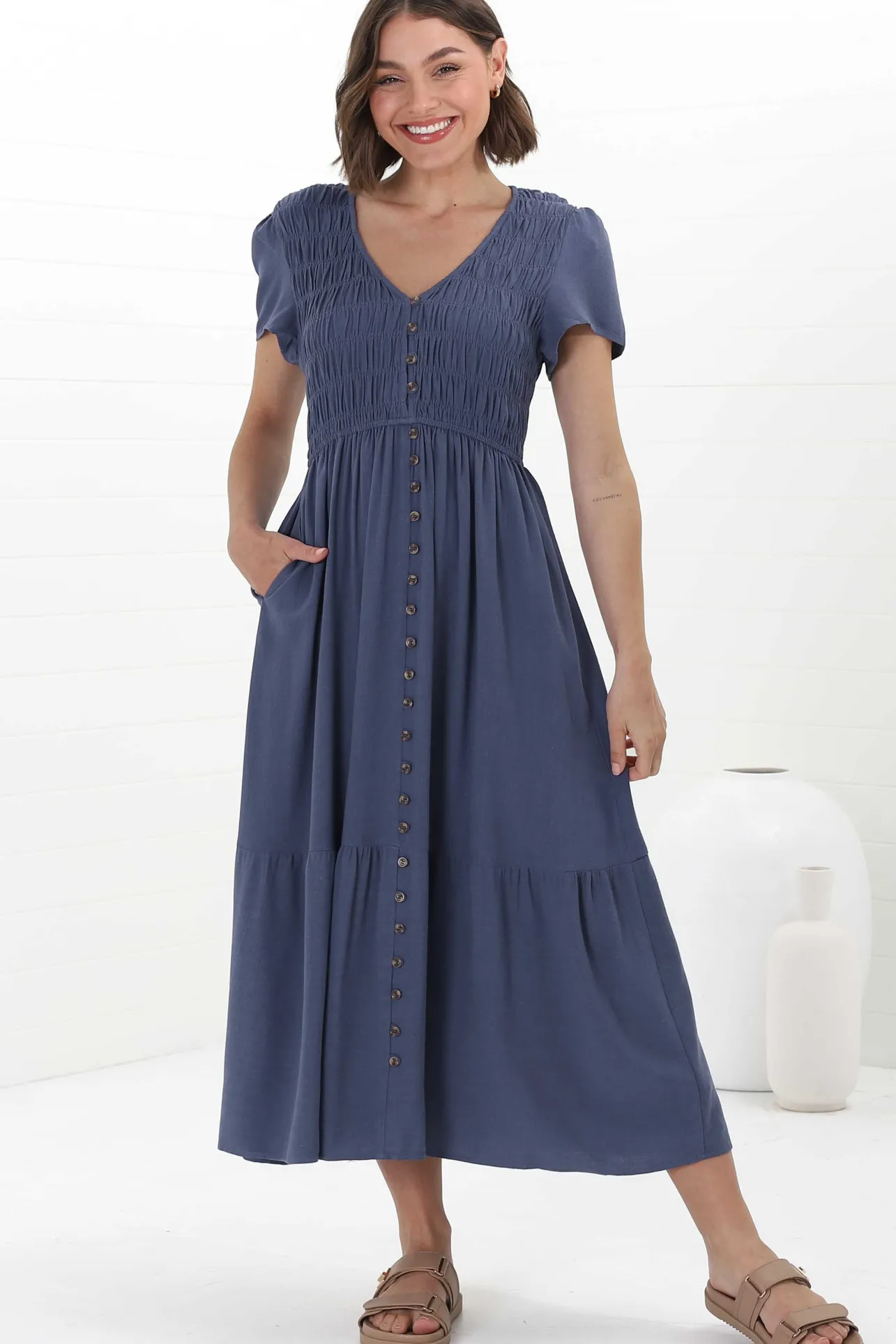 Stephan Midi Dress - Cap Sleeve Tortoiseshell Button-Down Tiered Dress in Navy>Salty Crush