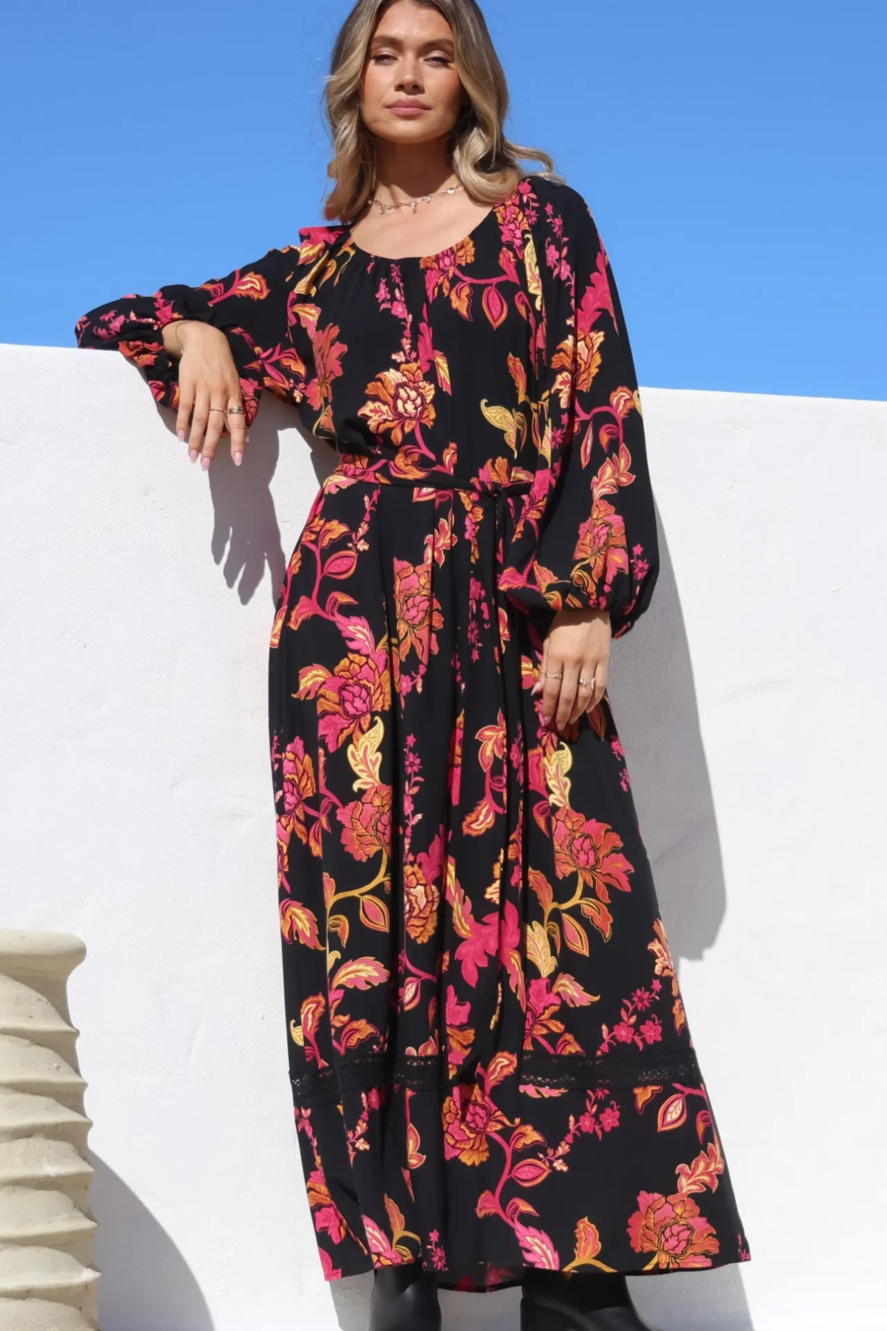 Tai Maxi Dress - On or Off Shoulder Dress with Matching Belt in Valerie Print>Salty Crush Outlet