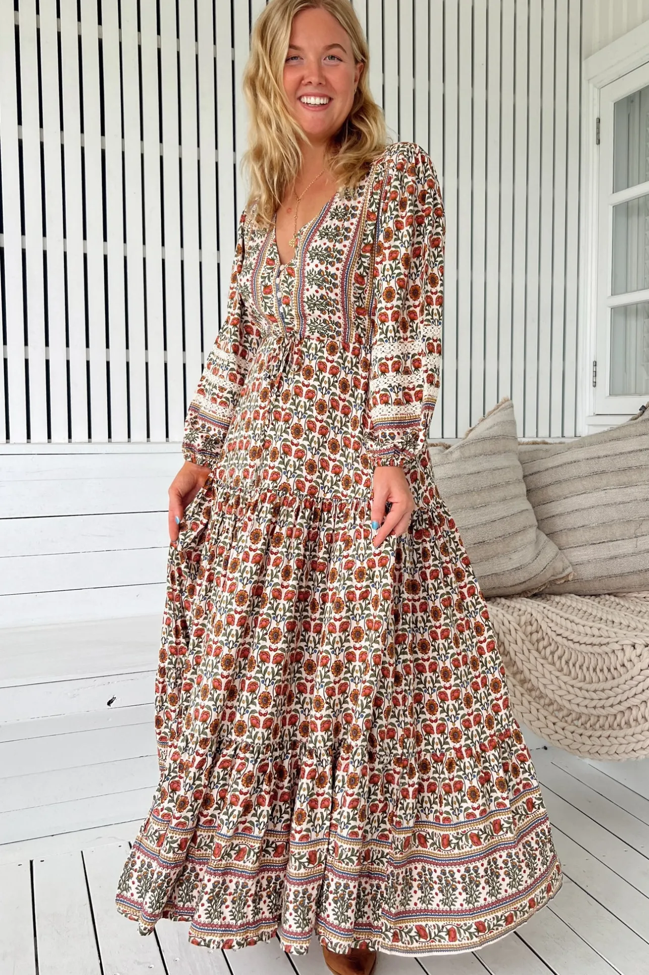 Teresa Lace Maxi Dress - A Line Dress with Long Balloon Sleeves in Harlowe Print>Jaase Best