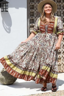 Tessa Maxi Dress - A Line Pull Tie Waist Dress in Oakie Print><noscript><img width=