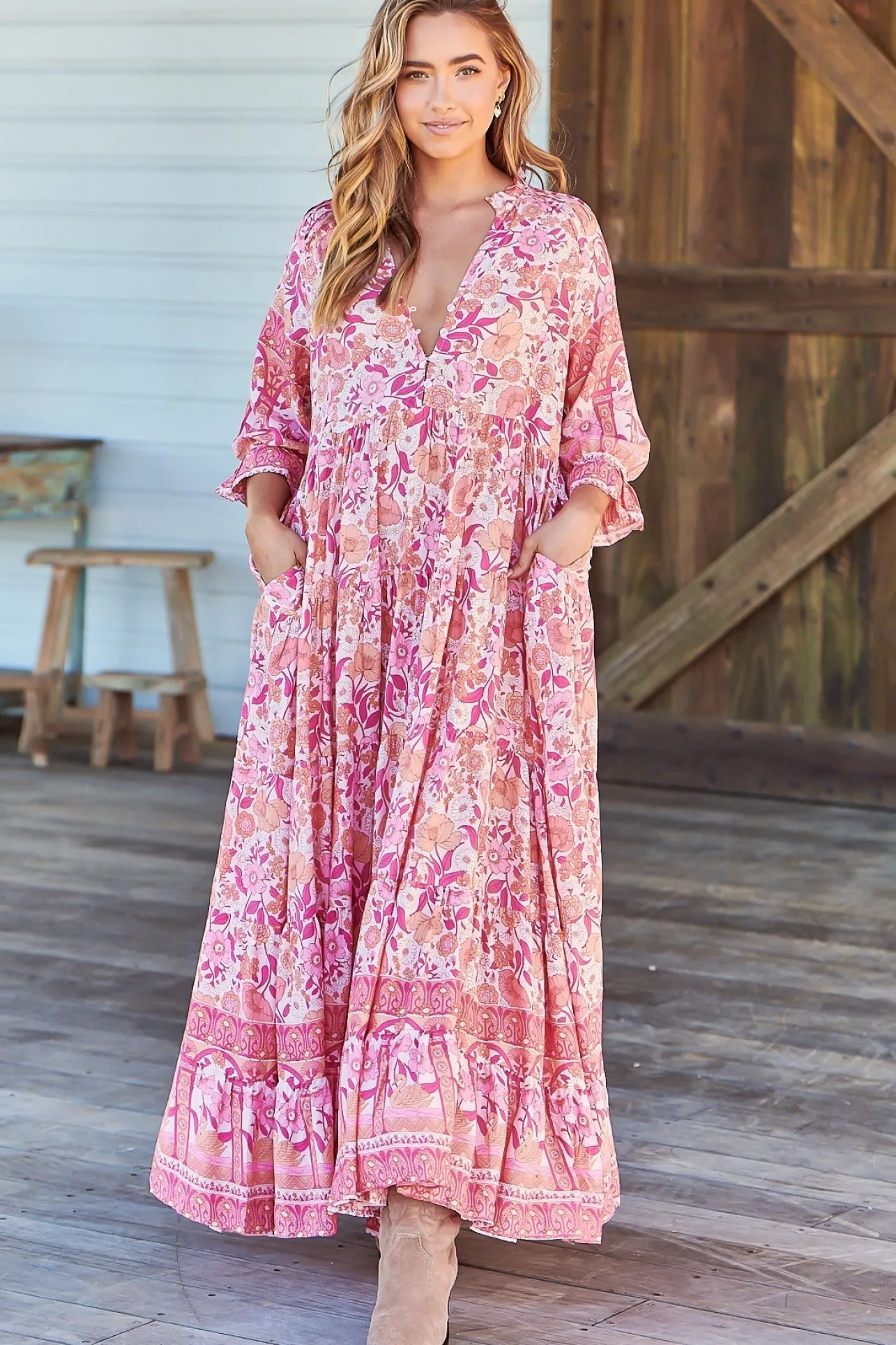 Tillie Maxi Dress - Relaxed Style with V Neckline Dress in Leena Print>Jaase