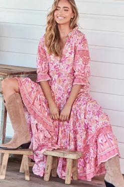 Tillie Maxi Dress - Relaxed Style with V Neckline Dress in Leena Print><noscript><img width=