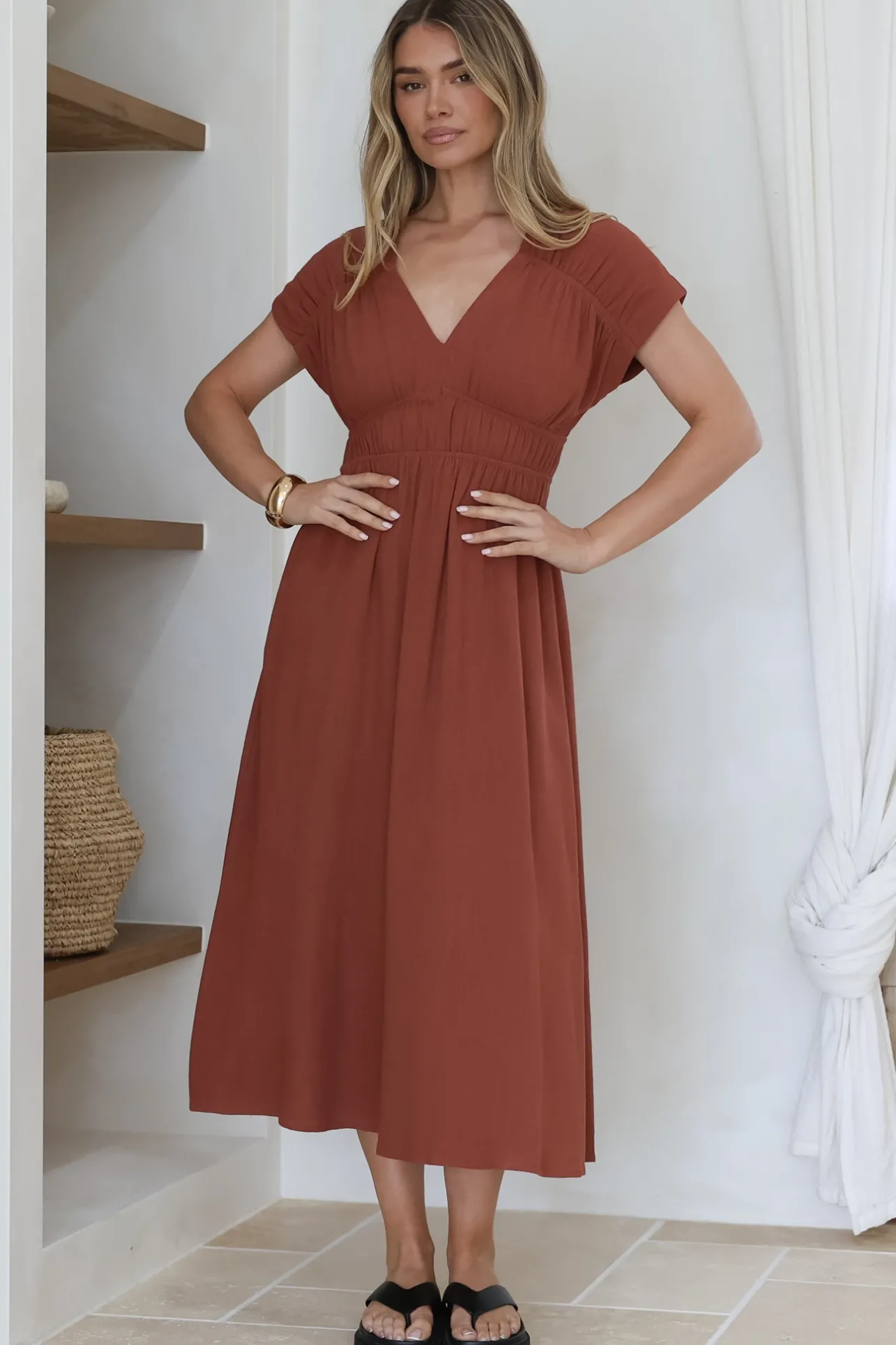 Torin Midi Dress - Gathered and Piping Detailed A-Line Dress with a V-Neckline in Rust>Salty Crush Hot
