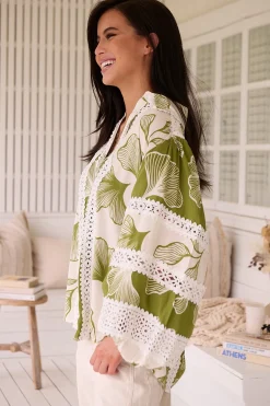 Viola Blouse - Collared Lace Spliced Button Down Blouse in Emery Print><noscript><img width=