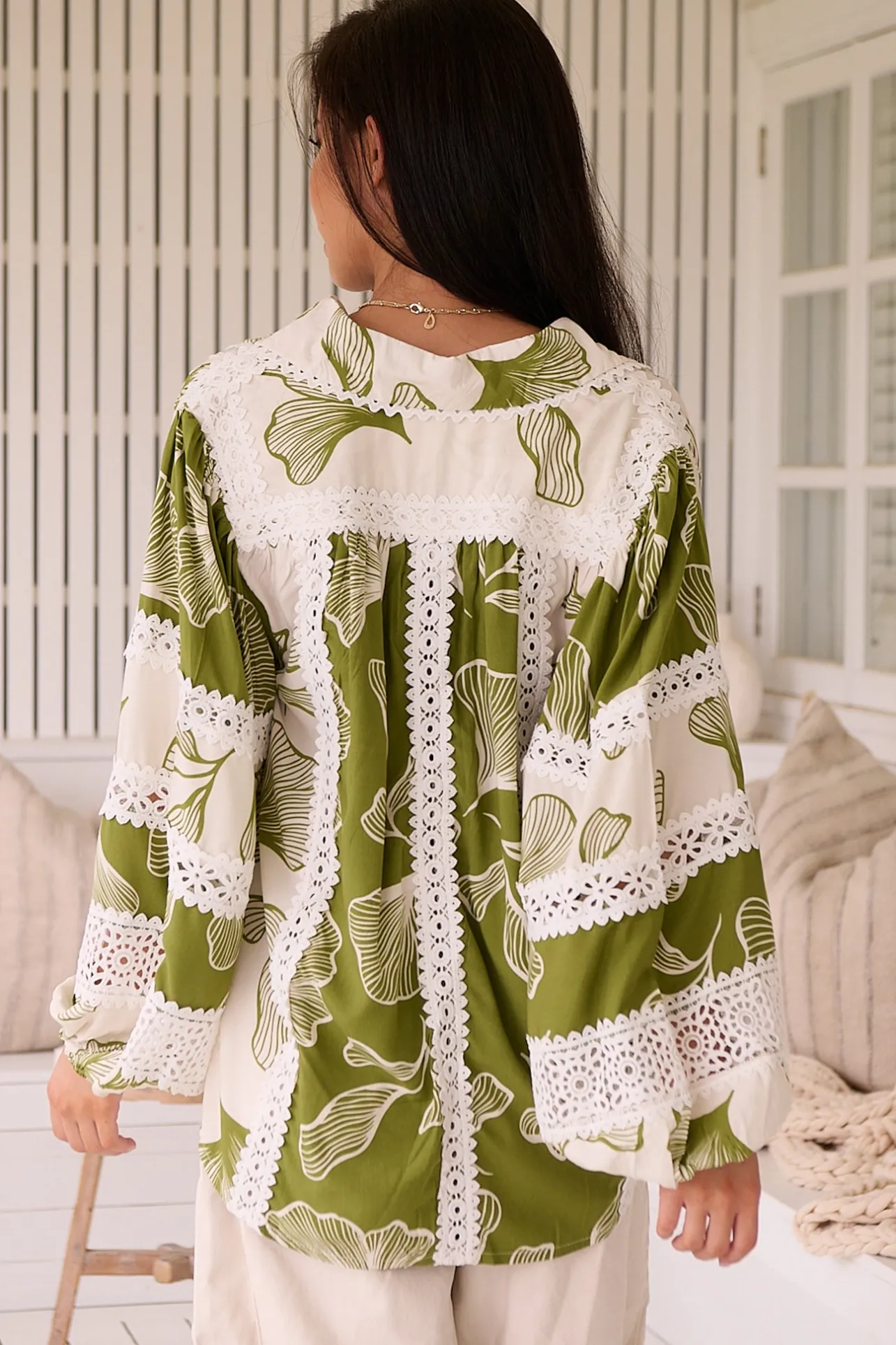 Viola Blouse - Collared Lace Spliced Button Down Blouse in Emery Print>Jaase Discount