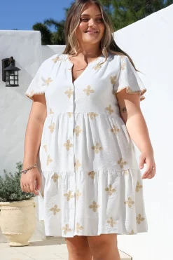 Wilma Mini Dress - Bermuda Collar Button Down Dress with Cap Sleeves in Gigi Print White><noscript><img width=