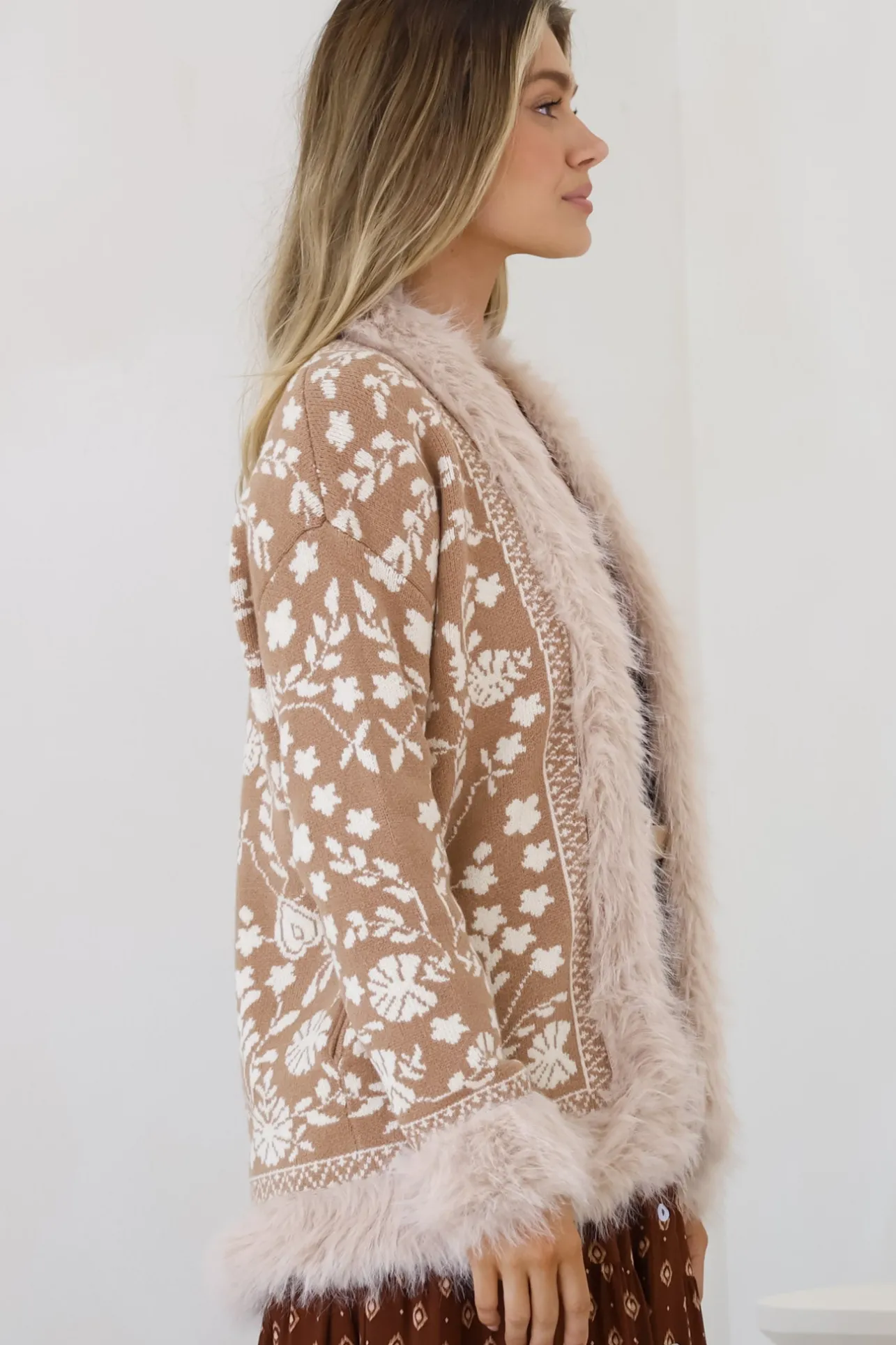 Wolfe Jacket - Faux Fur Trim Open Knit Jacket in Camel>Salty Crush Clearance
