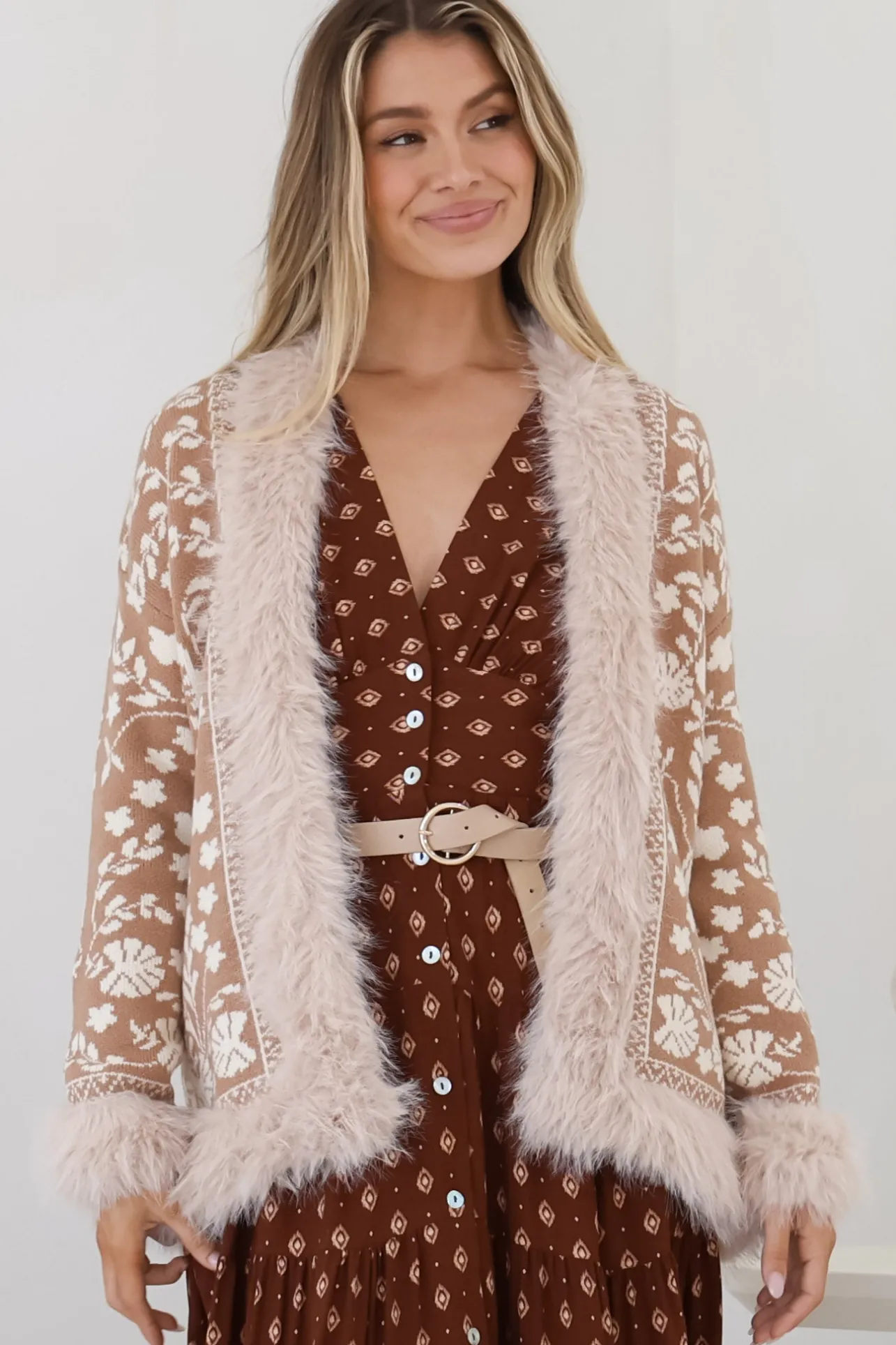 Wolfe Jacket - Faux Fur Trim Open Knit Jacket in Camel>Salty Crush Clearance