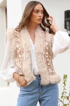 Wolfe Knit Vest - Faux Fur Trim Open Vest in Camel><noscript><img width=