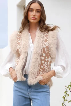 Wolfe Knit Vest - Faux Fur Trim Open Vest in Camel><noscript><img width=