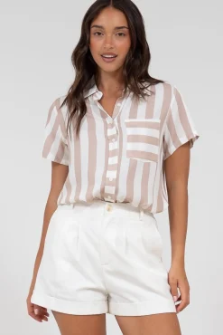 Wynn Shirt - Collared Button Down with Pocket in Gaubi Print Beige>Salty Crush Best