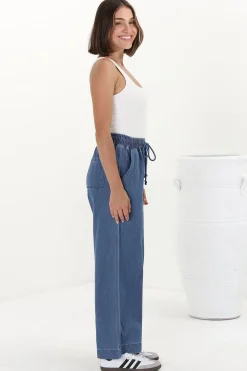 Zeke Jeans - Elasticated Waist Wide Leg Jeans in Medium Wash Denim><noscript><img width=