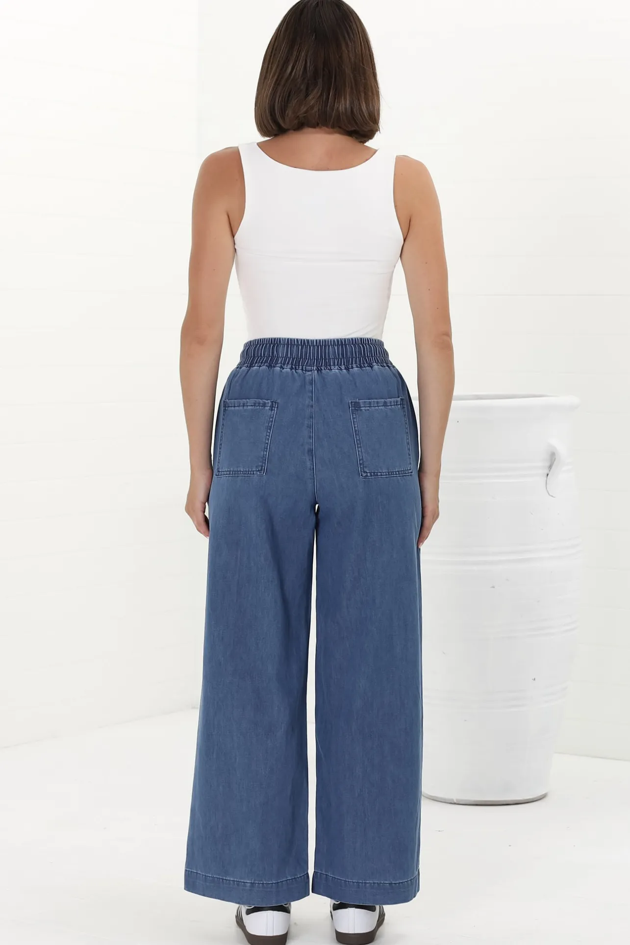 Zeke Jeans - Elasticated Waist Wide Leg Jeans in Medium Wash Denim>Salty Crush New